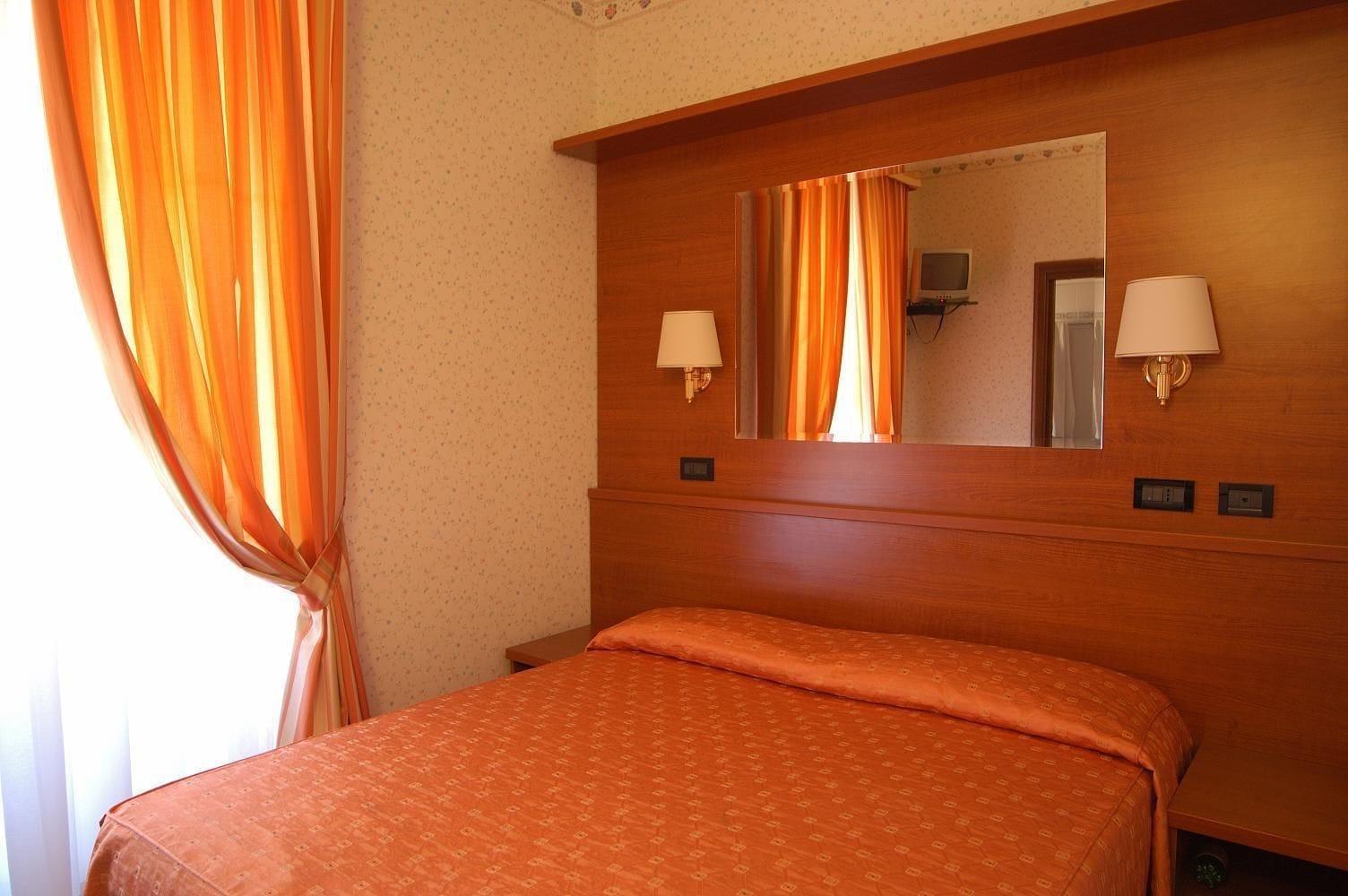 Hotel Dina Roma Exterior foto